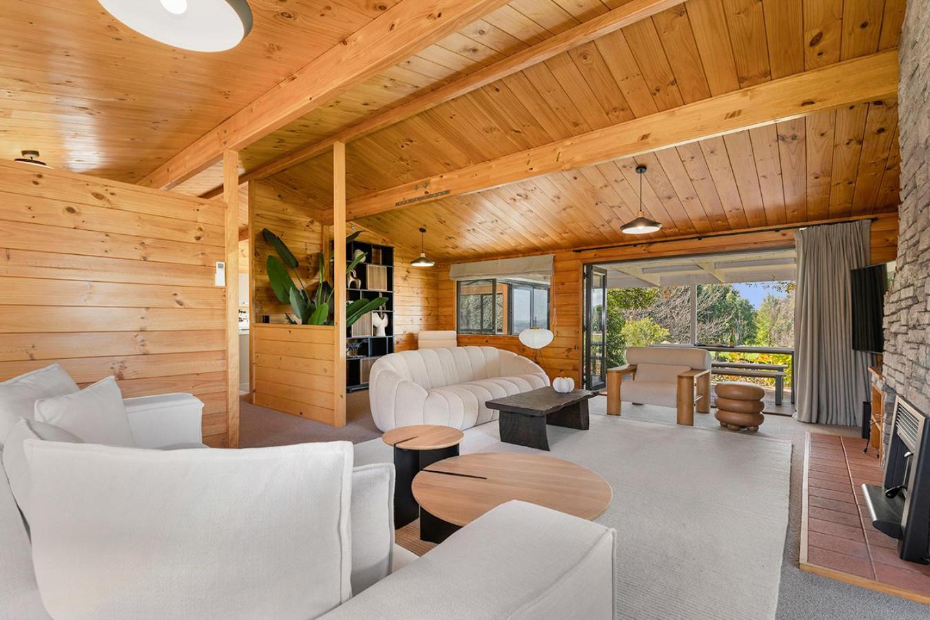 Mountviews Lodge Taupo Eksteriør billede